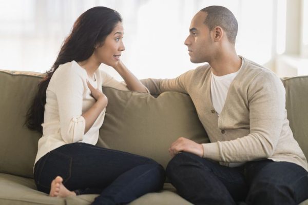 8 تفاوت زن و شوهر خوب و بد در شرایط سخت و اختلاف