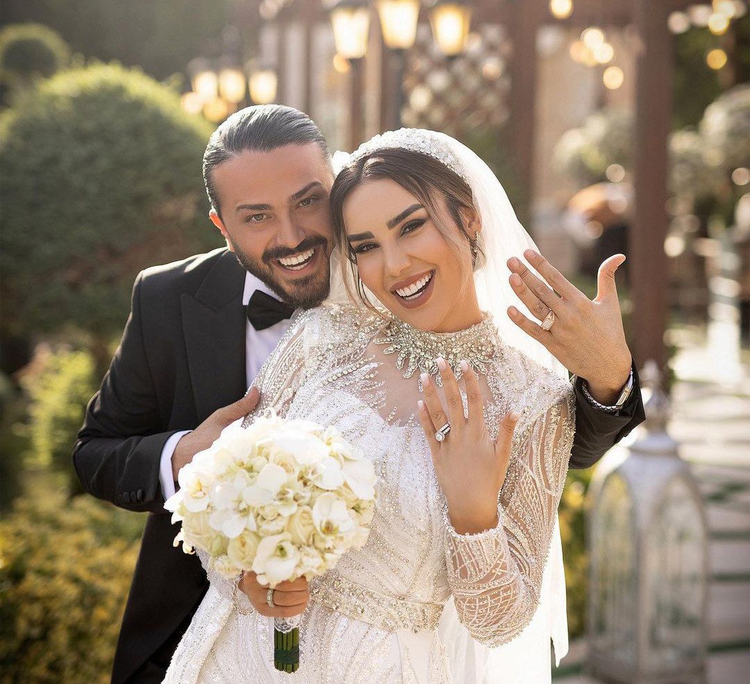 عکس عروسی مجید رضوی لو رفت / درخشش لباس عروس جدید همسرش!