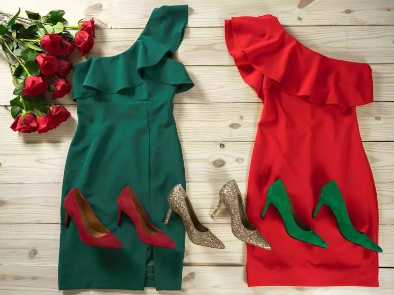 ترکیب کردن رنگ سبز و قرمز در شب یلدا می تواند یک انتخاب و ایده عالی باشد.